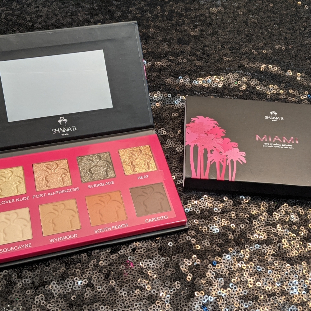 Shaina B Miami eyeshadow palette
